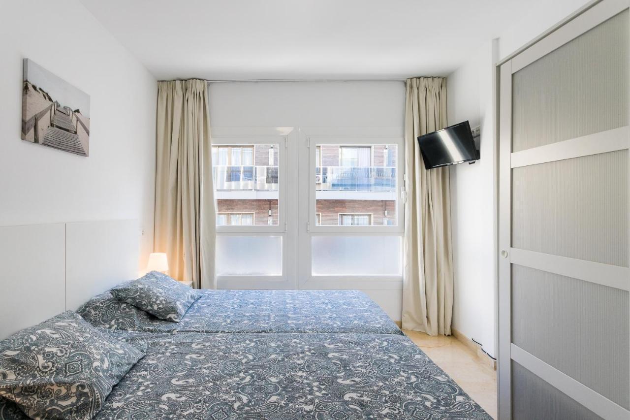 Apartamentos Aurea Pal 8 Y Gran Atenea Esperanto 5 Benidorm Exteriör bild