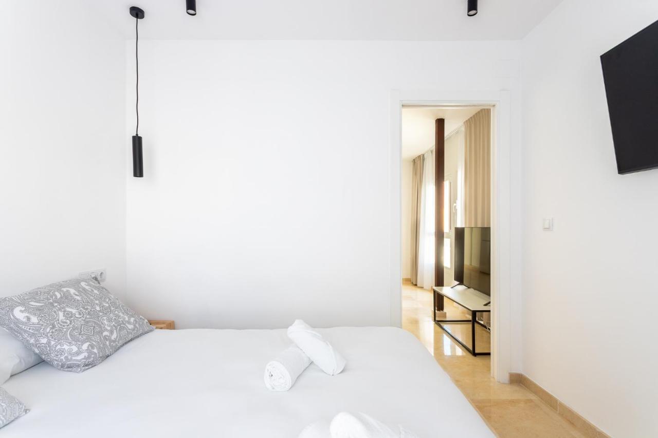 Apartamentos Aurea Pal 8 Y Gran Atenea Esperanto 5 Benidorm Exteriör bild