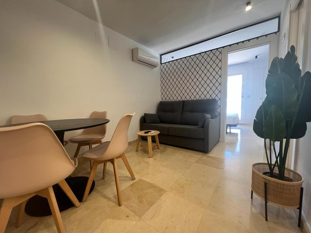 Apartamentos Aurea Pal 8 Y Gran Atenea Esperanto 5 Benidorm Exteriör bild