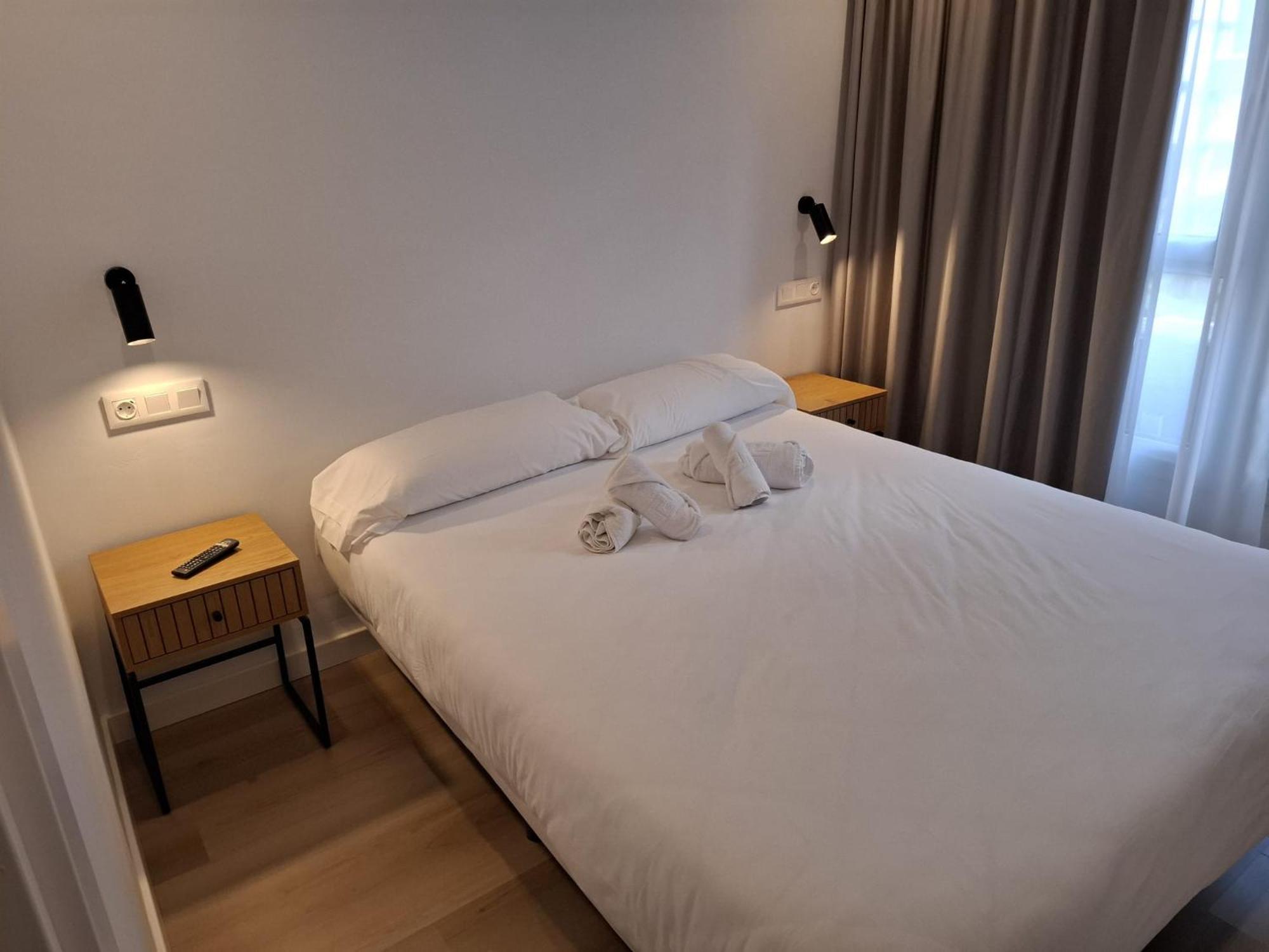 Apartamentos Aurea Pal 8 Y Gran Atenea Esperanto 5 Benidorm Exteriör bild
